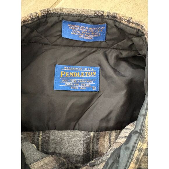 Pendleton 100% wool button down - Picture 3 of 5